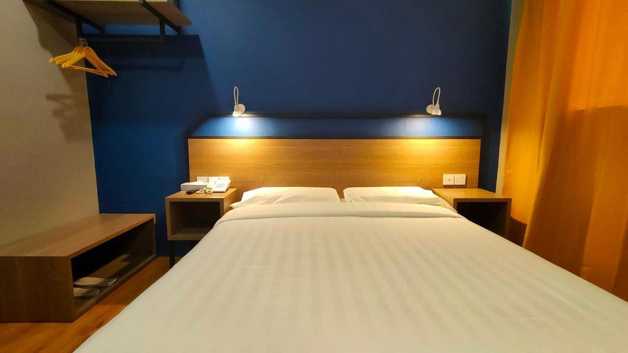 Uptown Hotel Semporna Eksteriør bilde